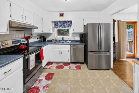 19 Chinquapin Avenue East Greenbush NY 12061