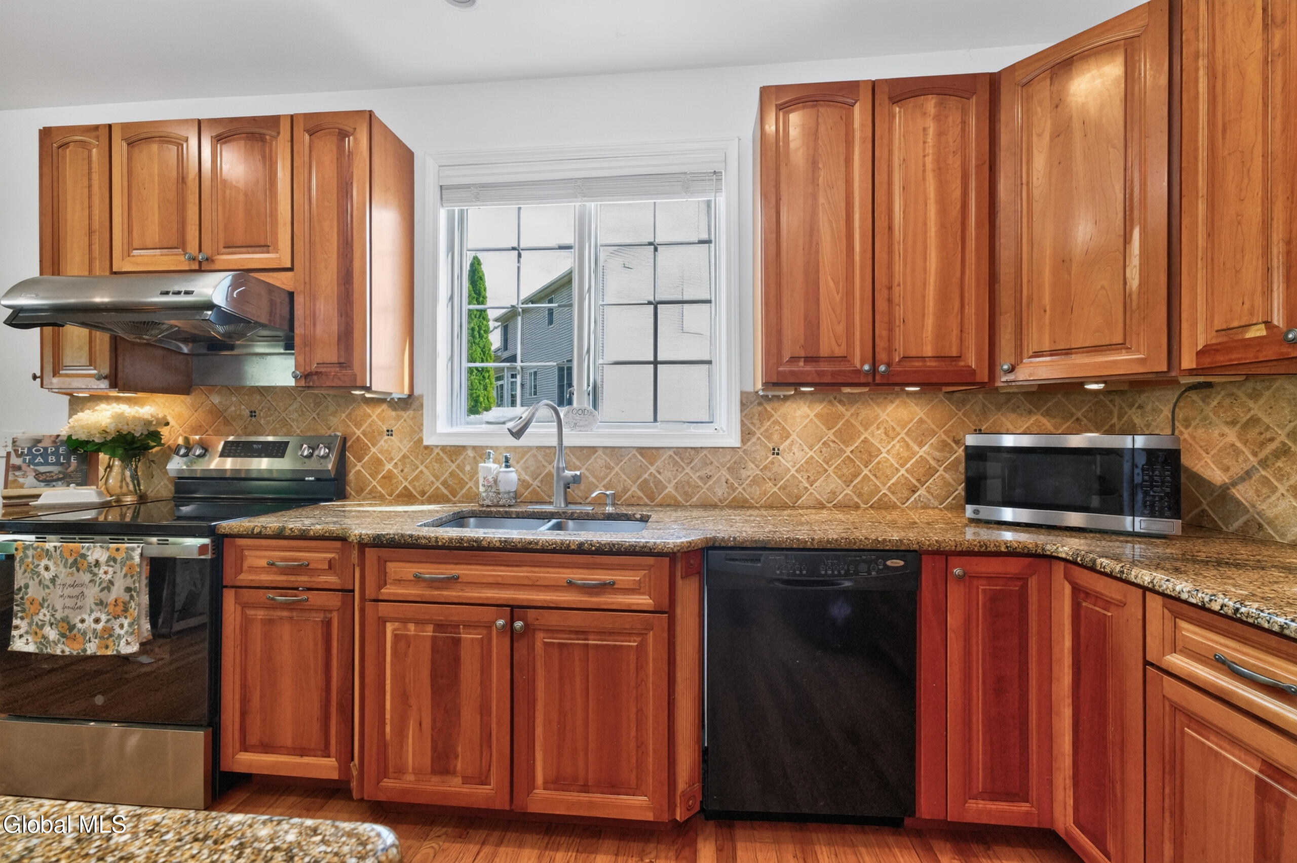 42 S Outlook Drive Halfmoon NY 12118