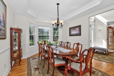 42 S Outlook Drive Halfmoon NY 12118