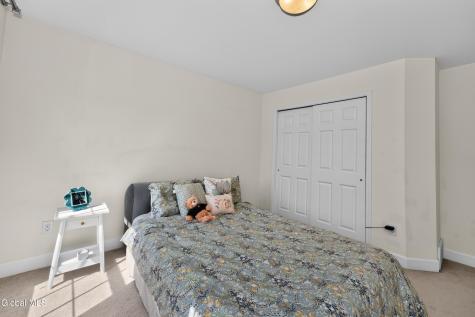 42 S Outlook Drive Halfmoon NY 12118