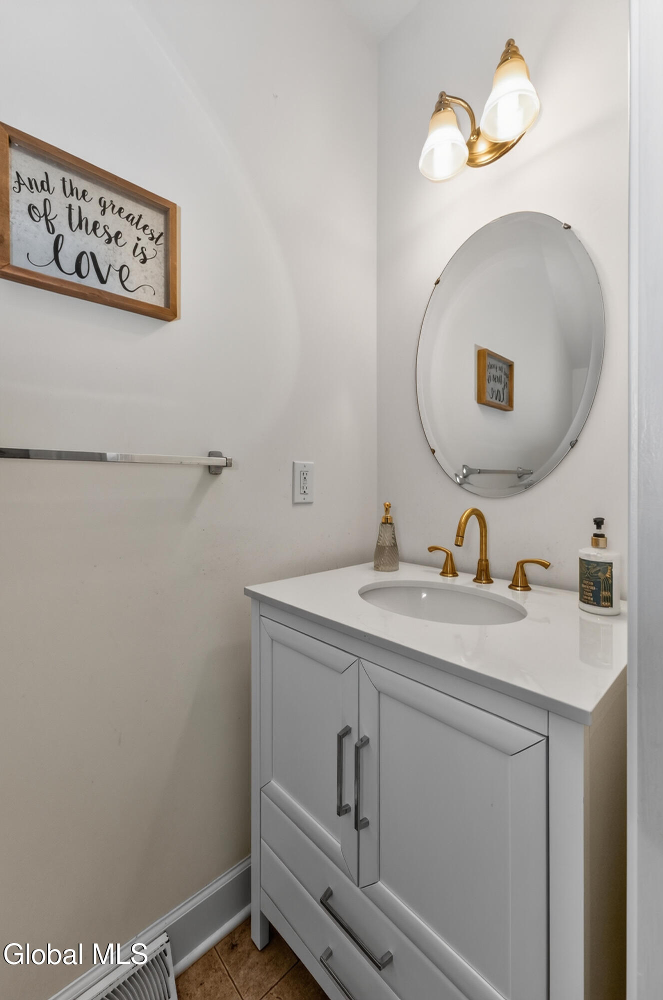 42 S Outlook Drive Halfmoon NY 12118