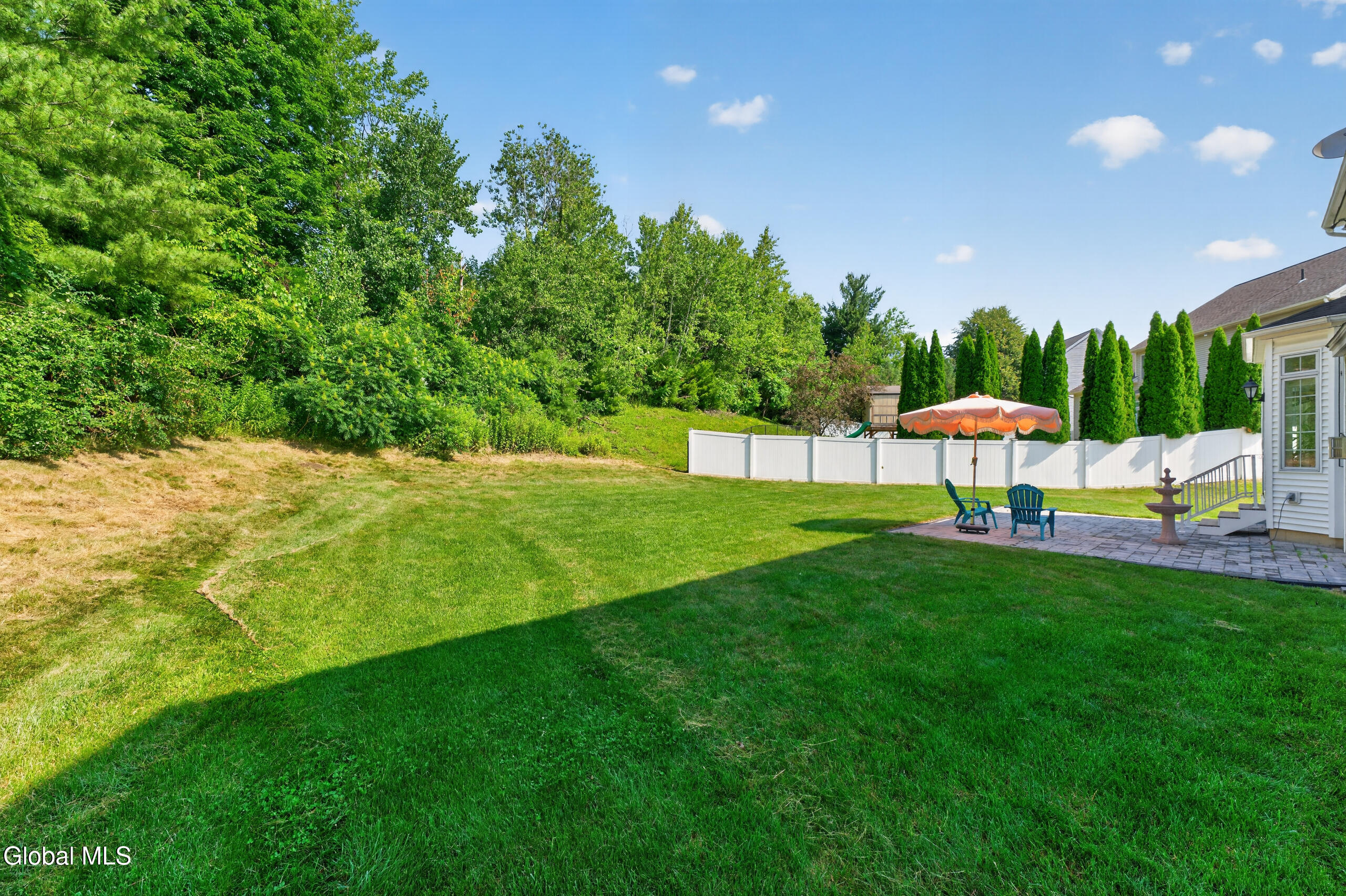 42 S Outlook Drive Halfmoon NY 12118