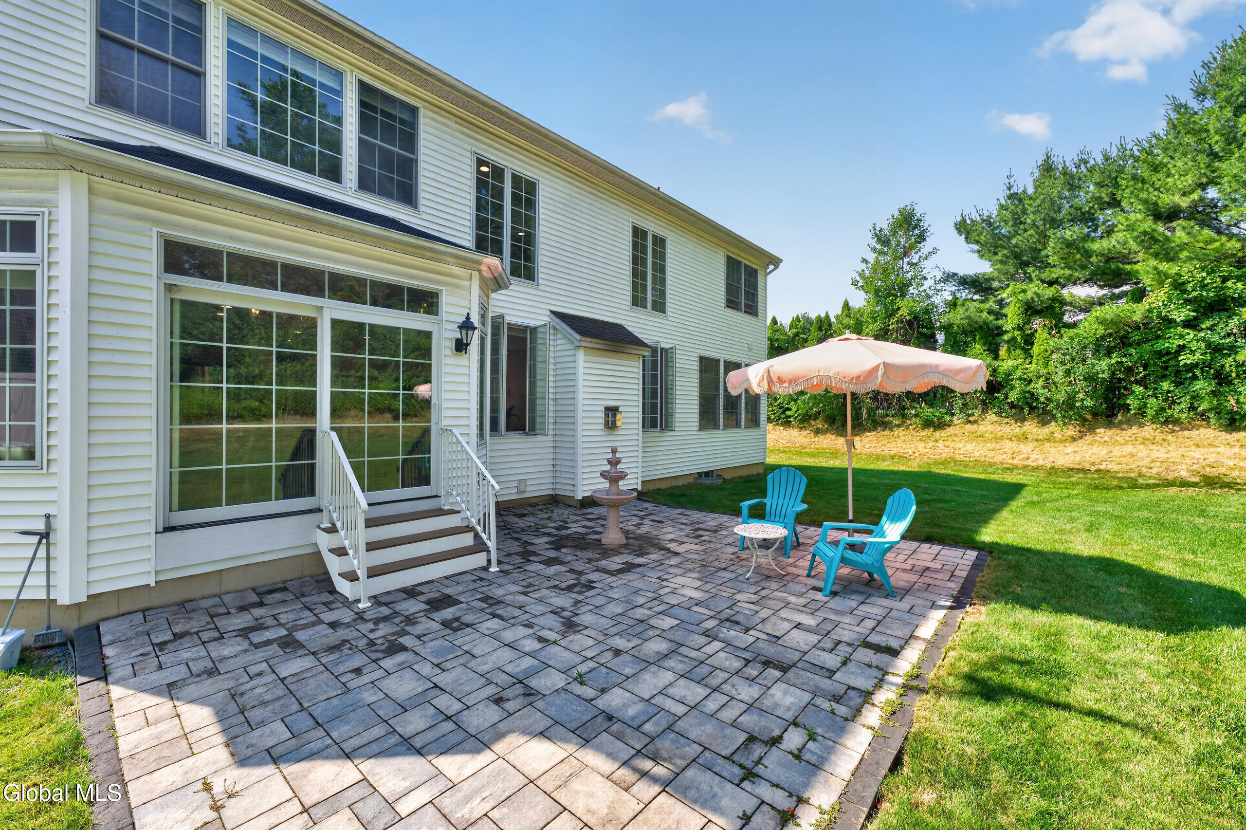 42 S Outlook Drive Halfmoon NY 12118