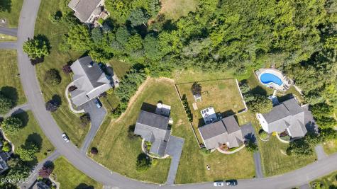 42 S Outlook Drive Halfmoon NY 12118