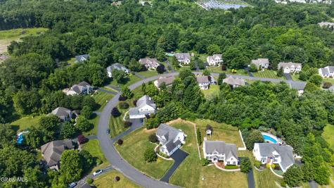 42 S Outlook Drive Halfmoon NY 12118