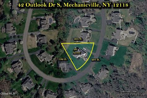 42 S Outlook Drive Halfmoon NY 12118