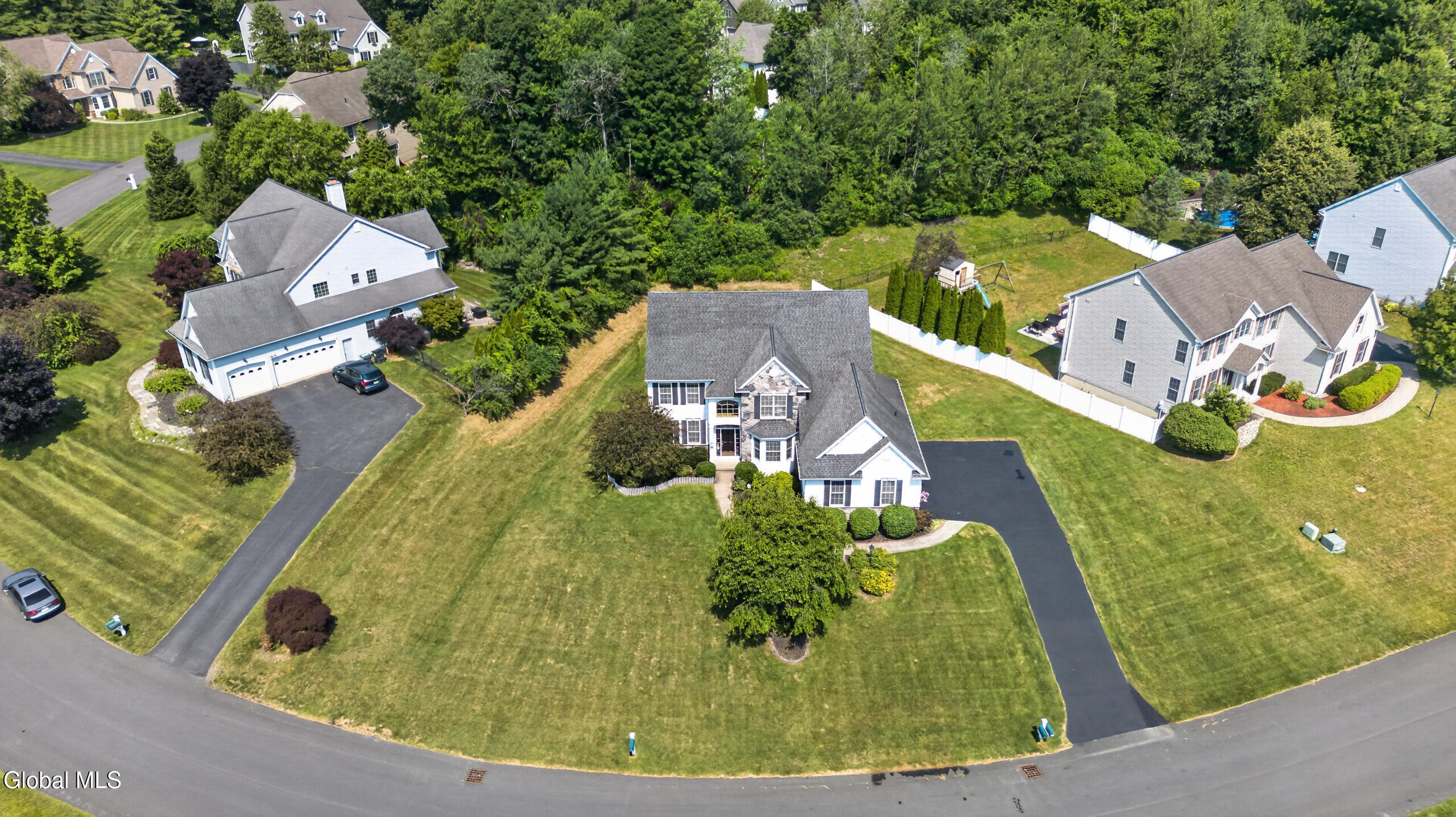 42 S Outlook Drive Halfmoon NY 12118