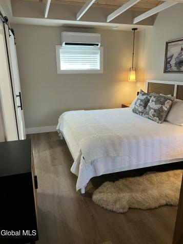 29 Beggs Point Street Essex NY 12936