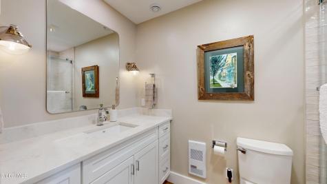 29 Beggs Point Street Essex NY 12936