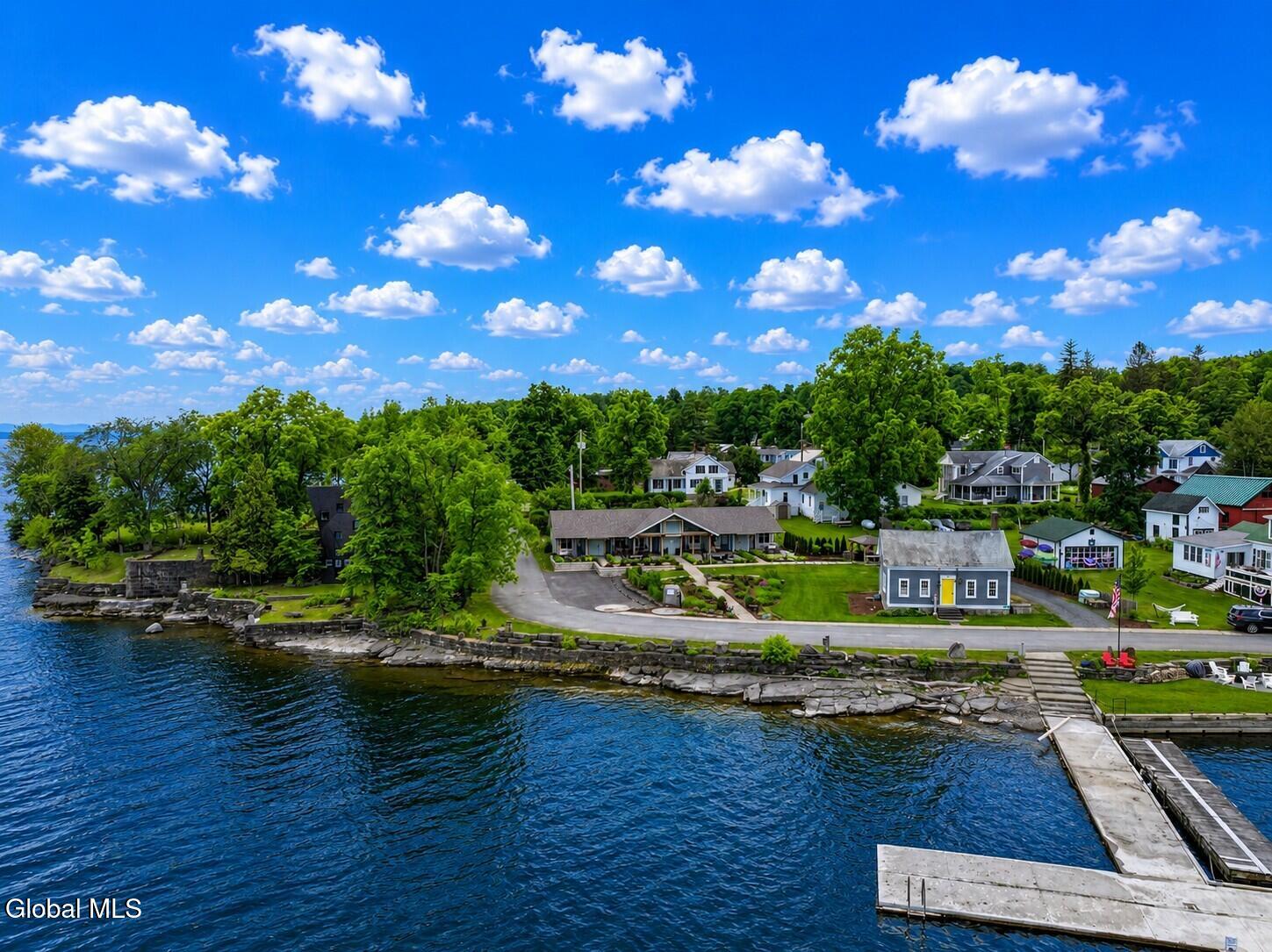 29 Beggs Point Street Essex NY 12936