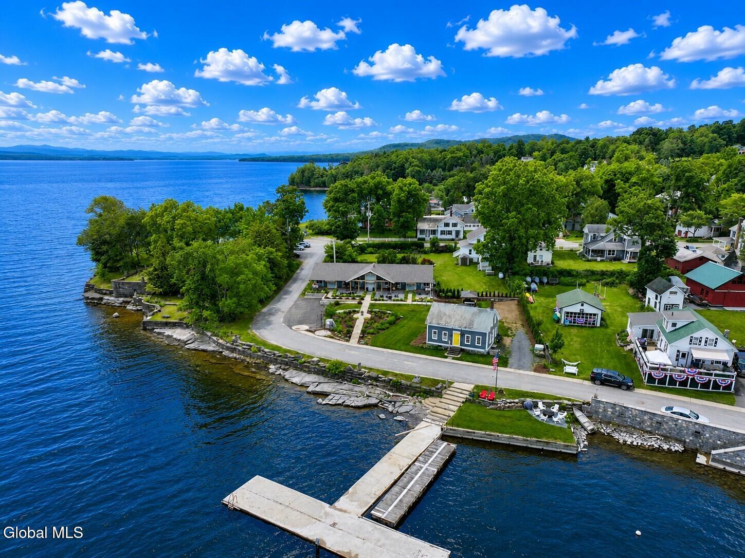 29 Beggs Point Street Essex NY 12936