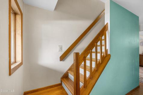 102 Old Coach Road Clifton Park NY 12065