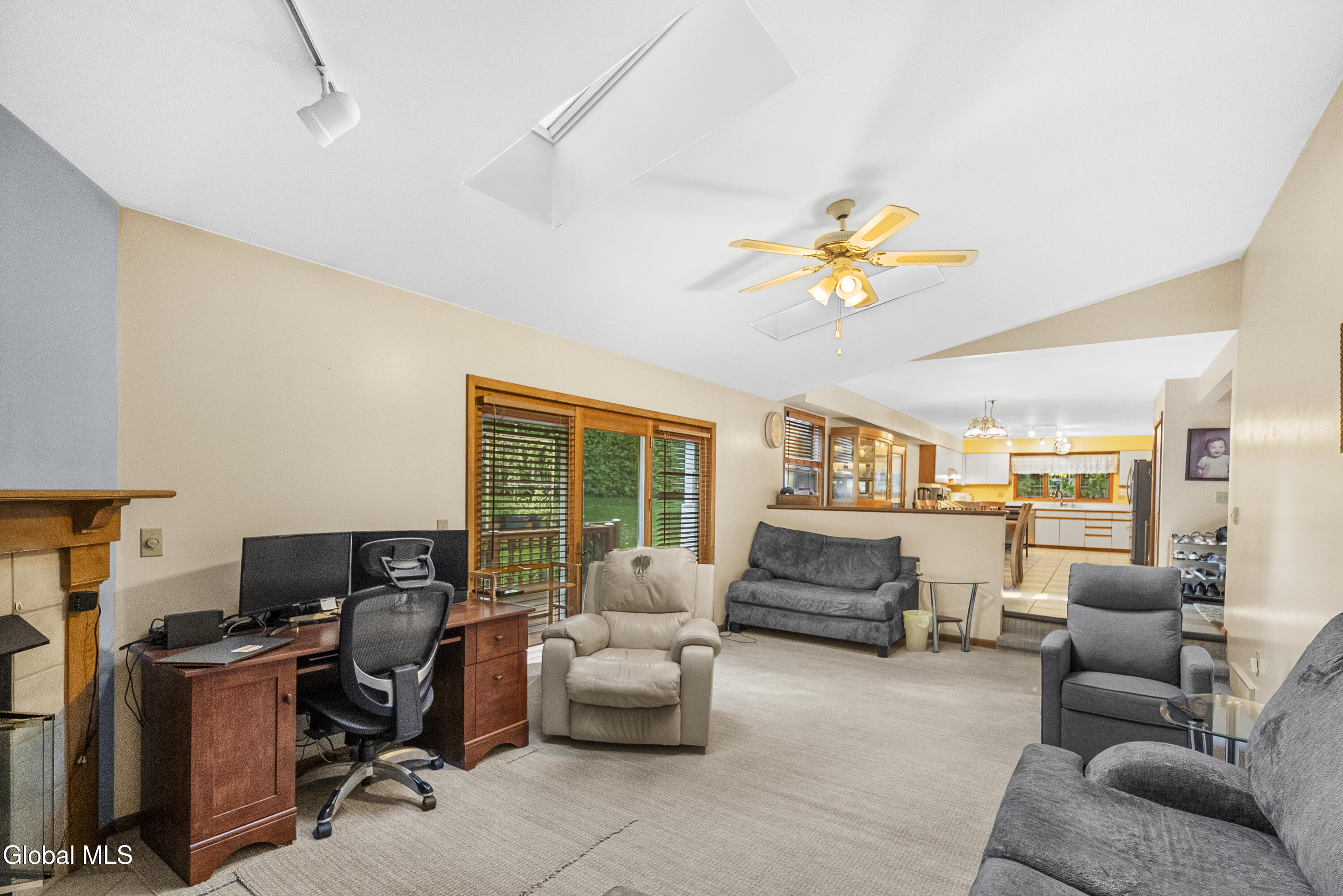 102 Old Coach Road Clifton Park NY 12065