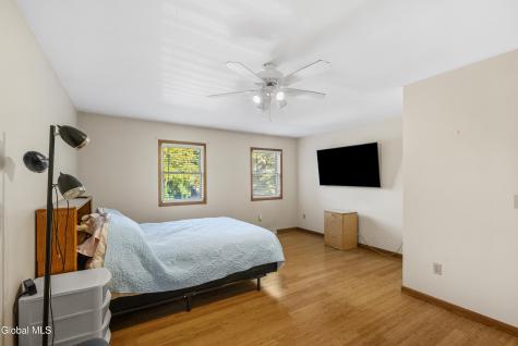 102 Old Coach Road Clifton Park NY 12065