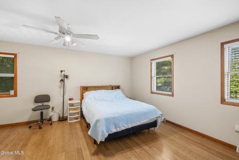 102 Old Coach Road Clifton Park NY 12065