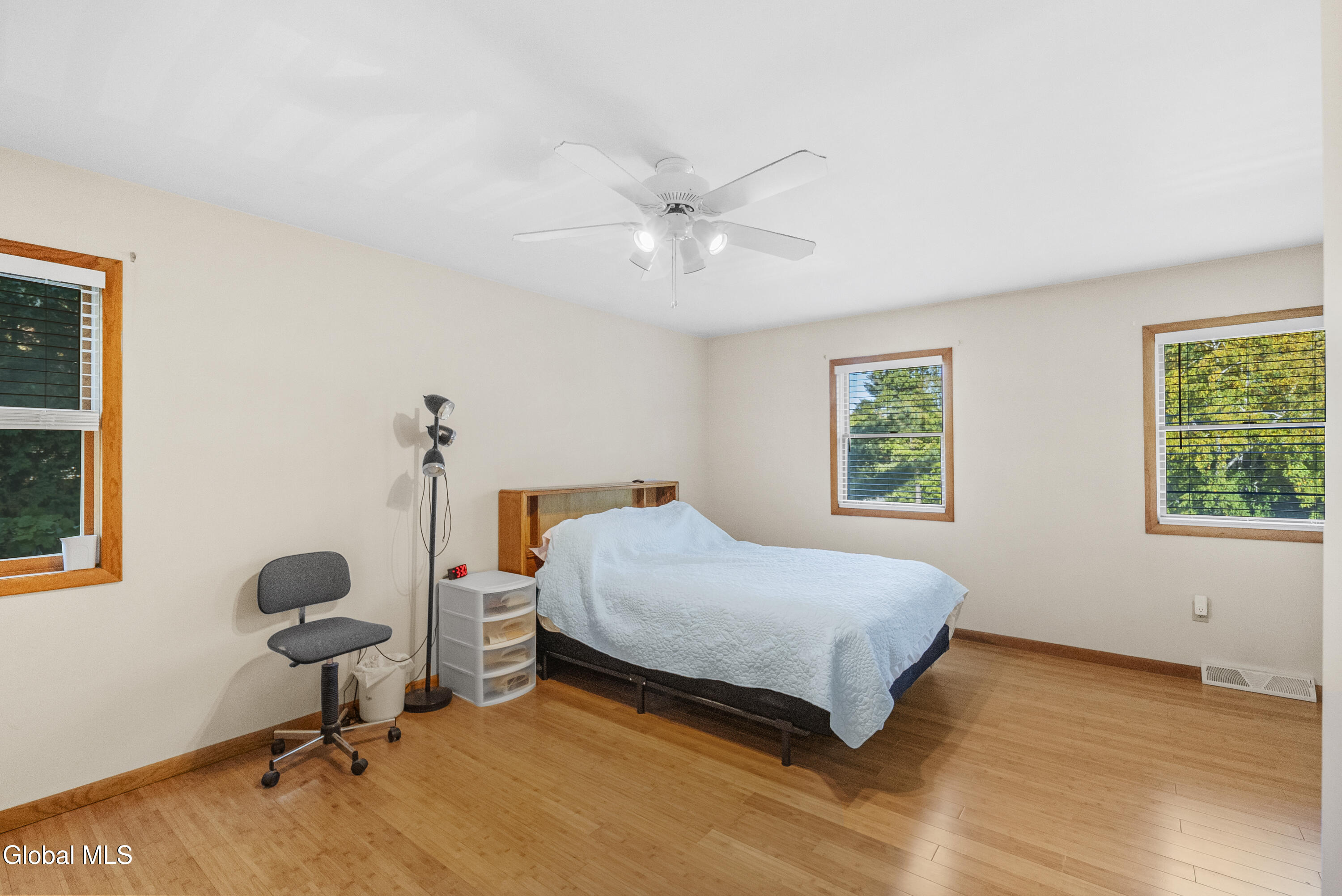 102 Old Coach Road Clifton Park NY 12065