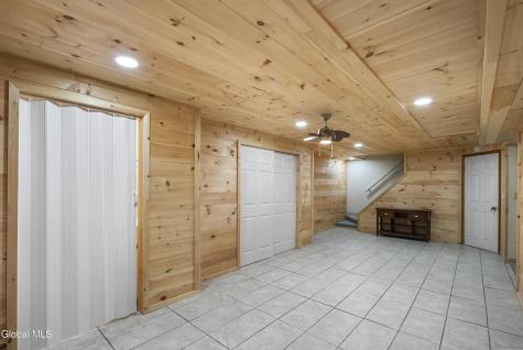 102 Old Coach Road Clifton Park NY 12065