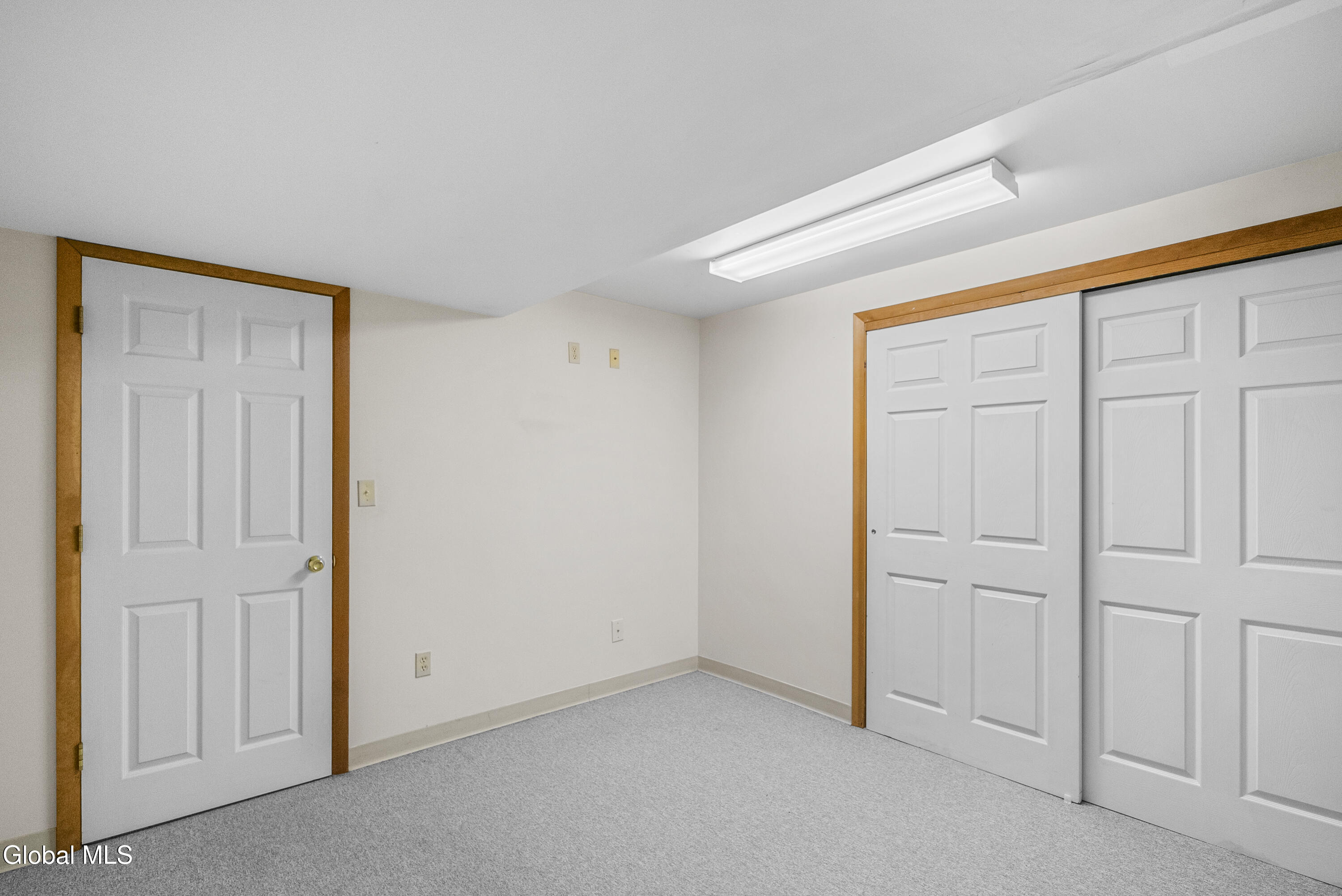 102 Old Coach Road Clifton Park NY 12065
