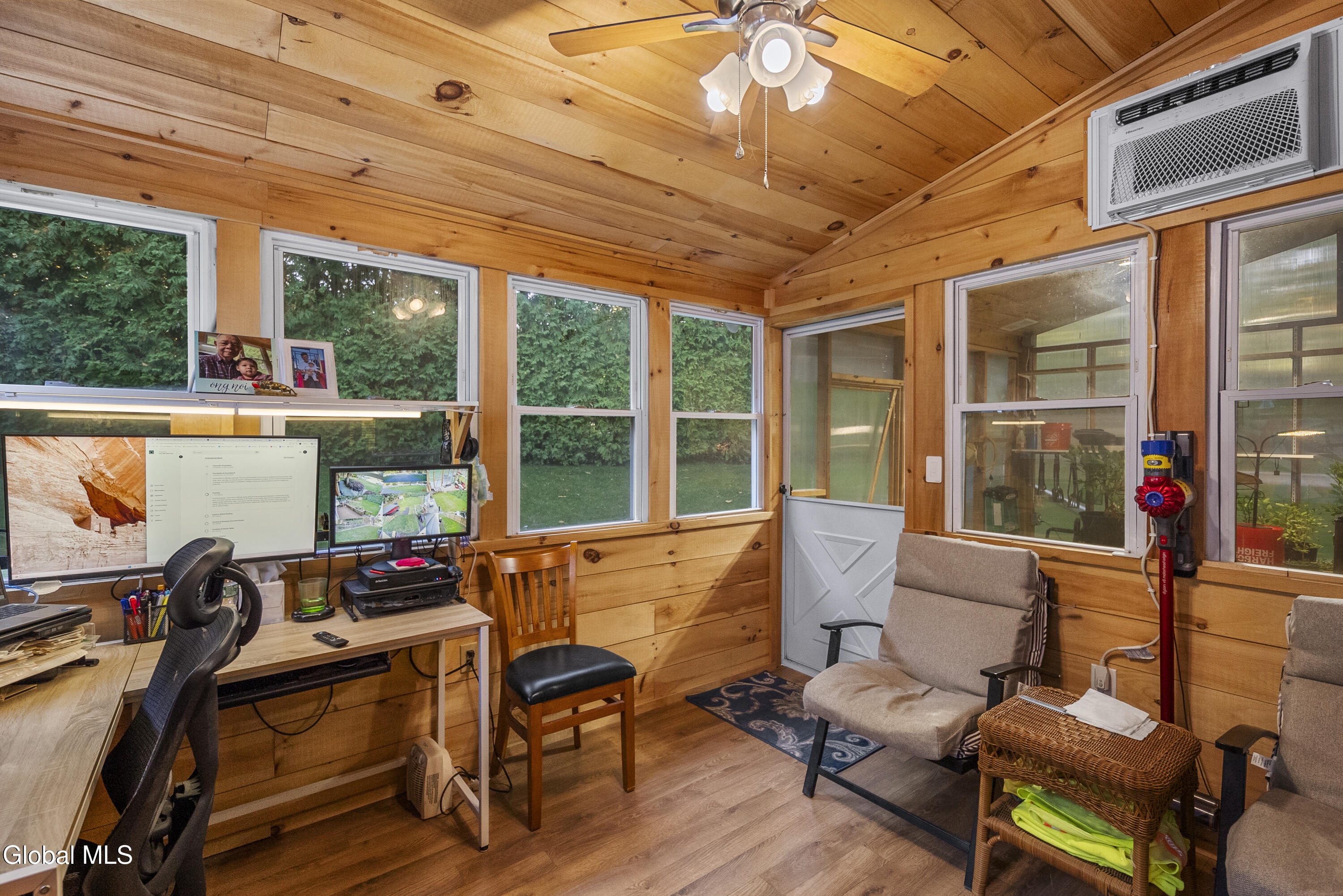 102 Old Coach Road Clifton Park NY 12065
