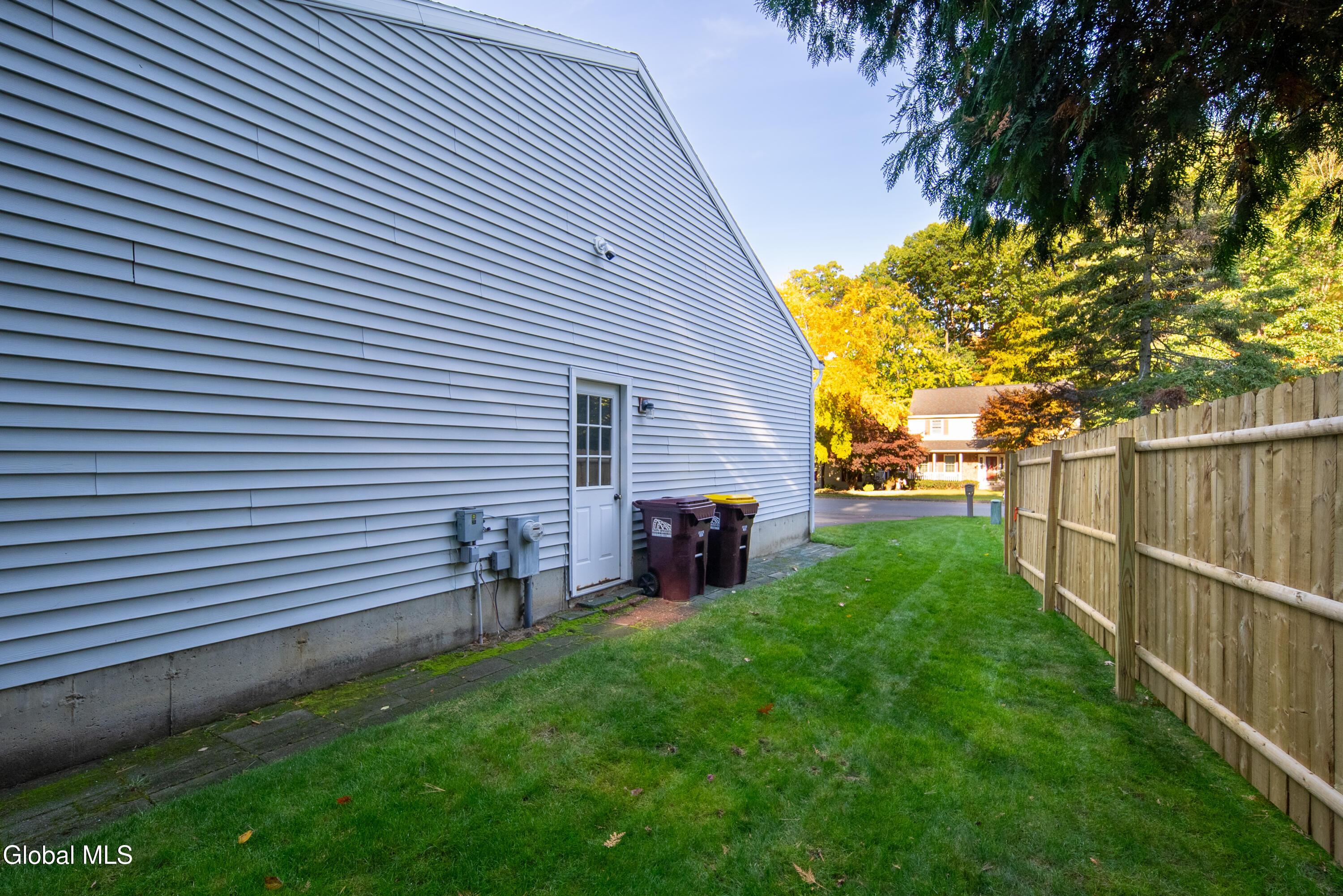 102 Old Coach Road Clifton Park NY 12065