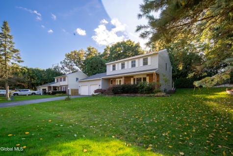 102 Old Coach Road Clifton Park NY 12065