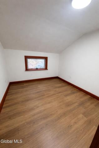 2704 Ny-2 Cropseyville NY 12052