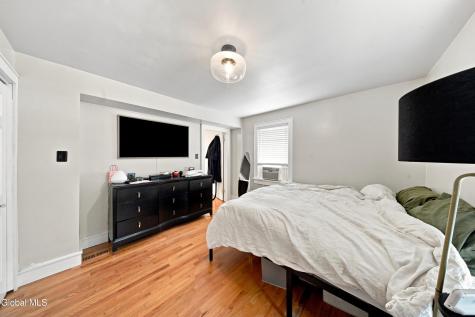 1209 Mader Street Schenectady NY 12308