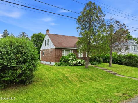 1209 Mader Street Schenectady NY 12308