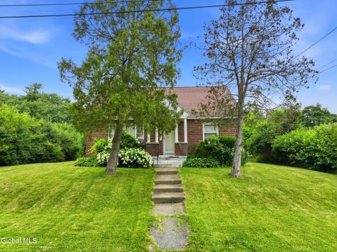 1209 Mader Street Schenectady NY 12308