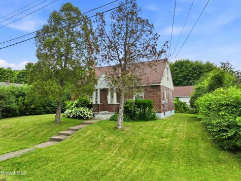 1209 Mader Street Schenectady NY 12308