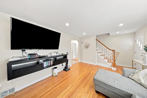 1209 Mader Street Schenectady NY 12308