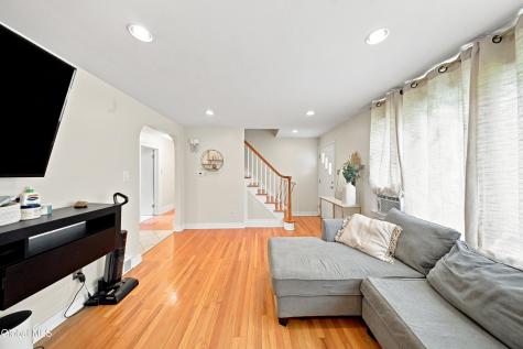 1209 Mader Street Schenectady NY 12308