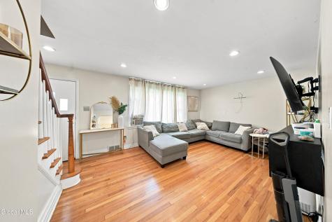 1209 Mader Street Schenectady NY 12308