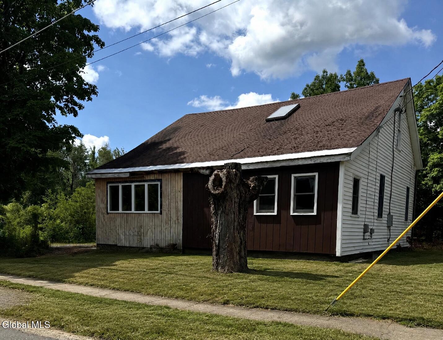 12 Woodrow Avenue Tupper Lake NY 12986