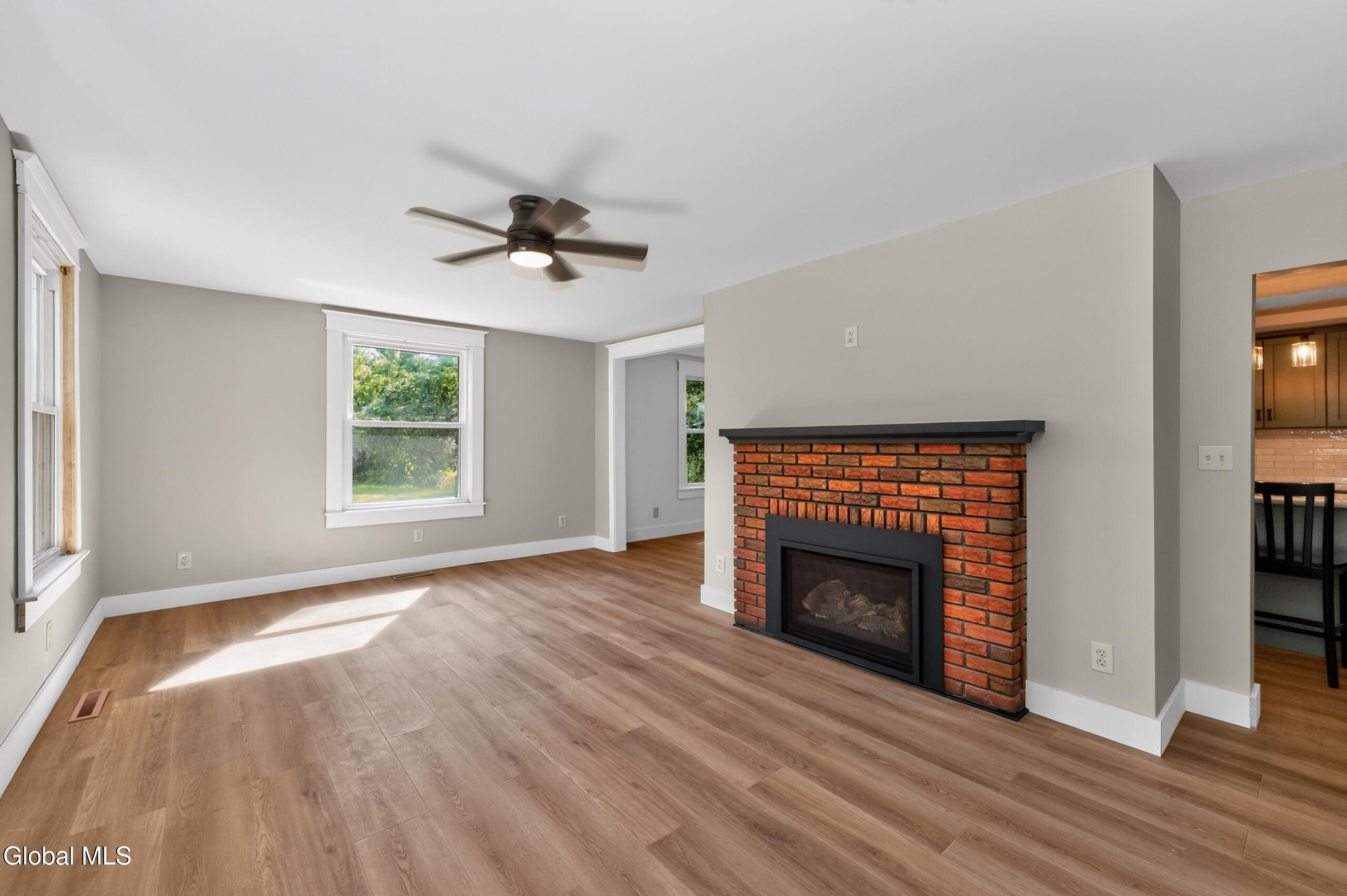 4 Washington Avenue Round Lake NY 12151