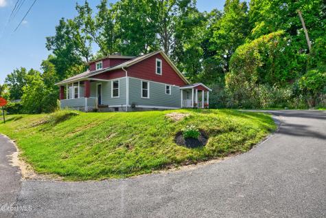 4 Washington Avenue Round Lake NY 12151