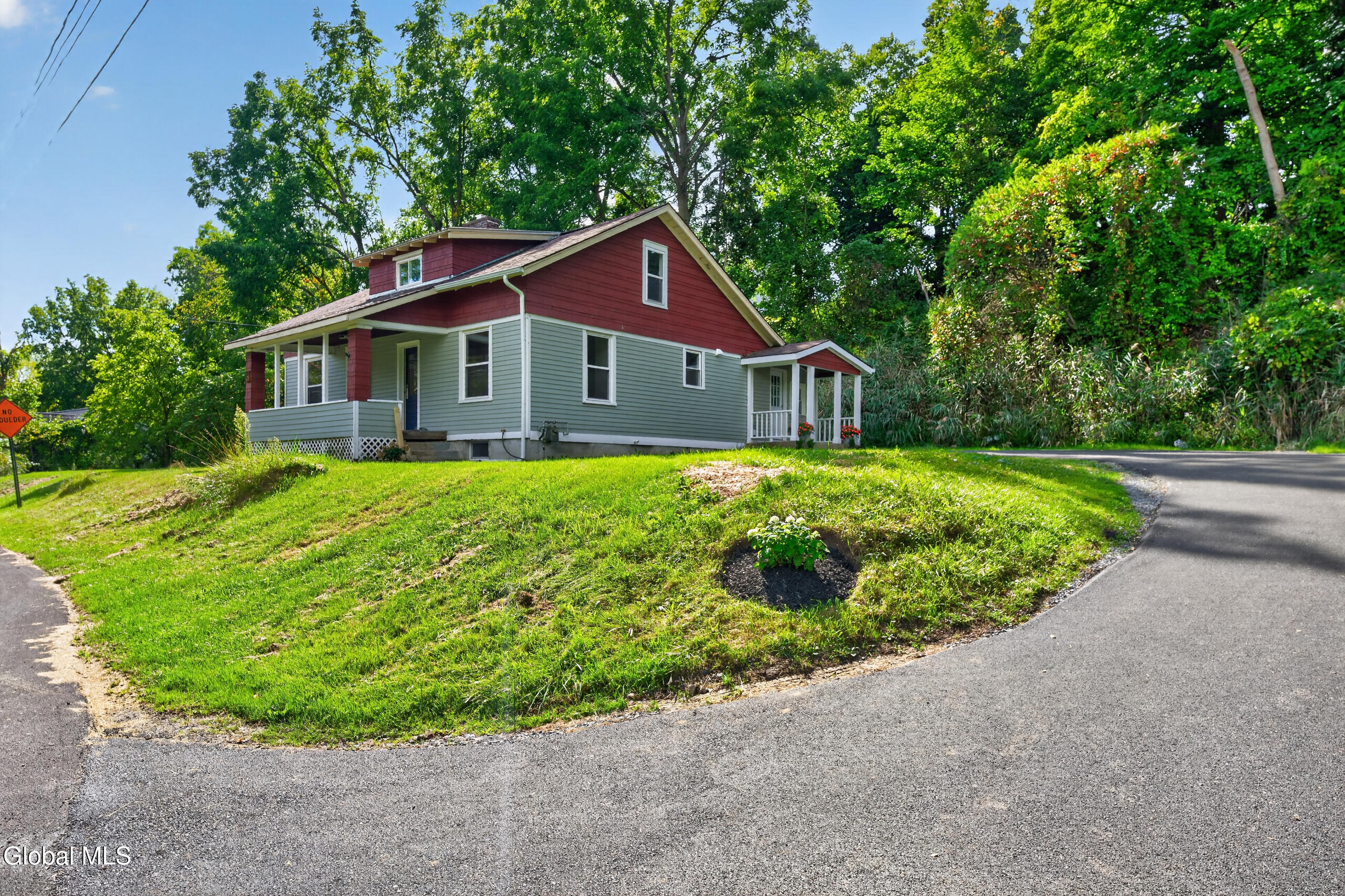 4 Washington Avenue Round Lake NY 12151