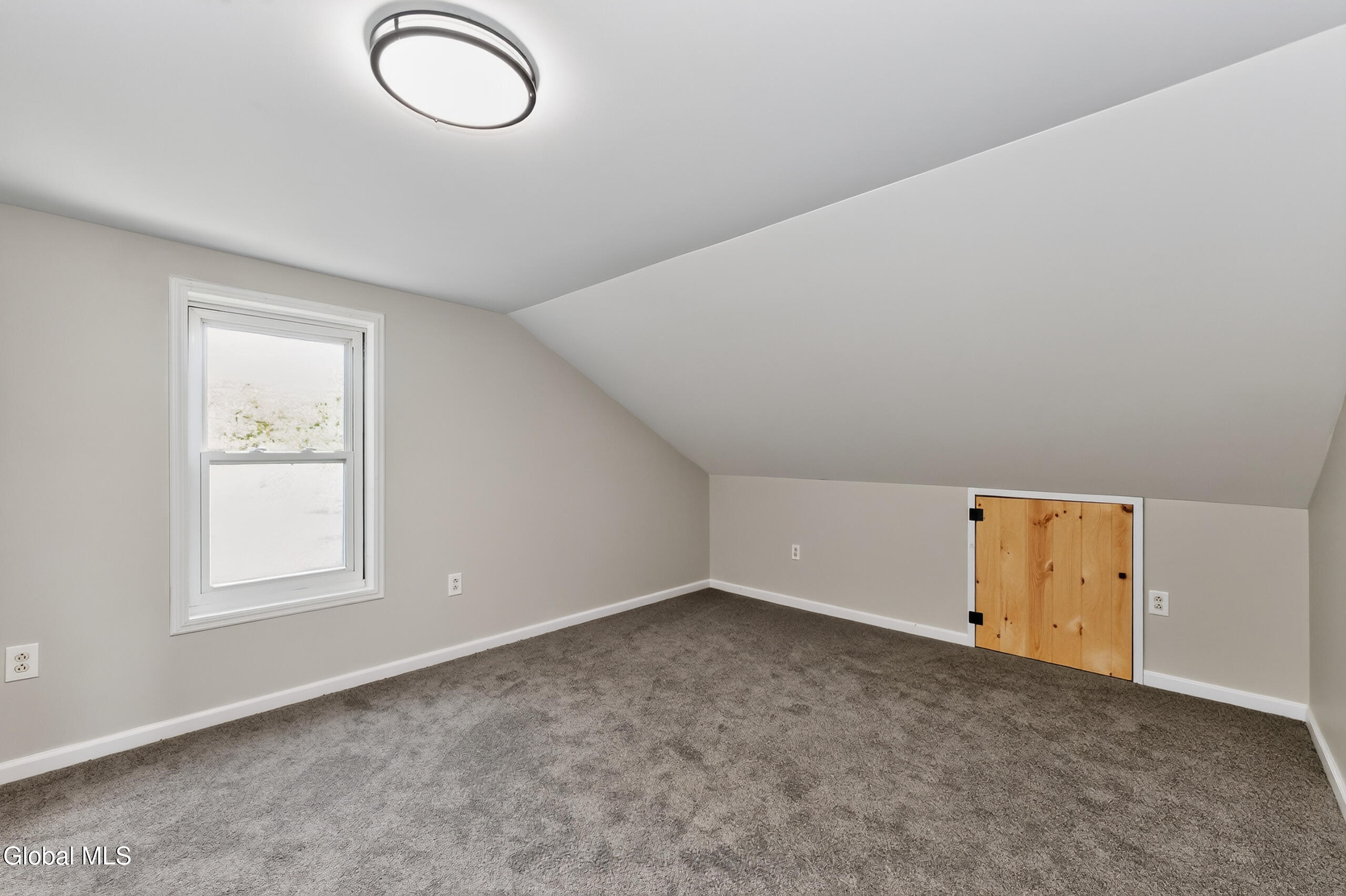 4 Washington Avenue Round Lake NY 12151