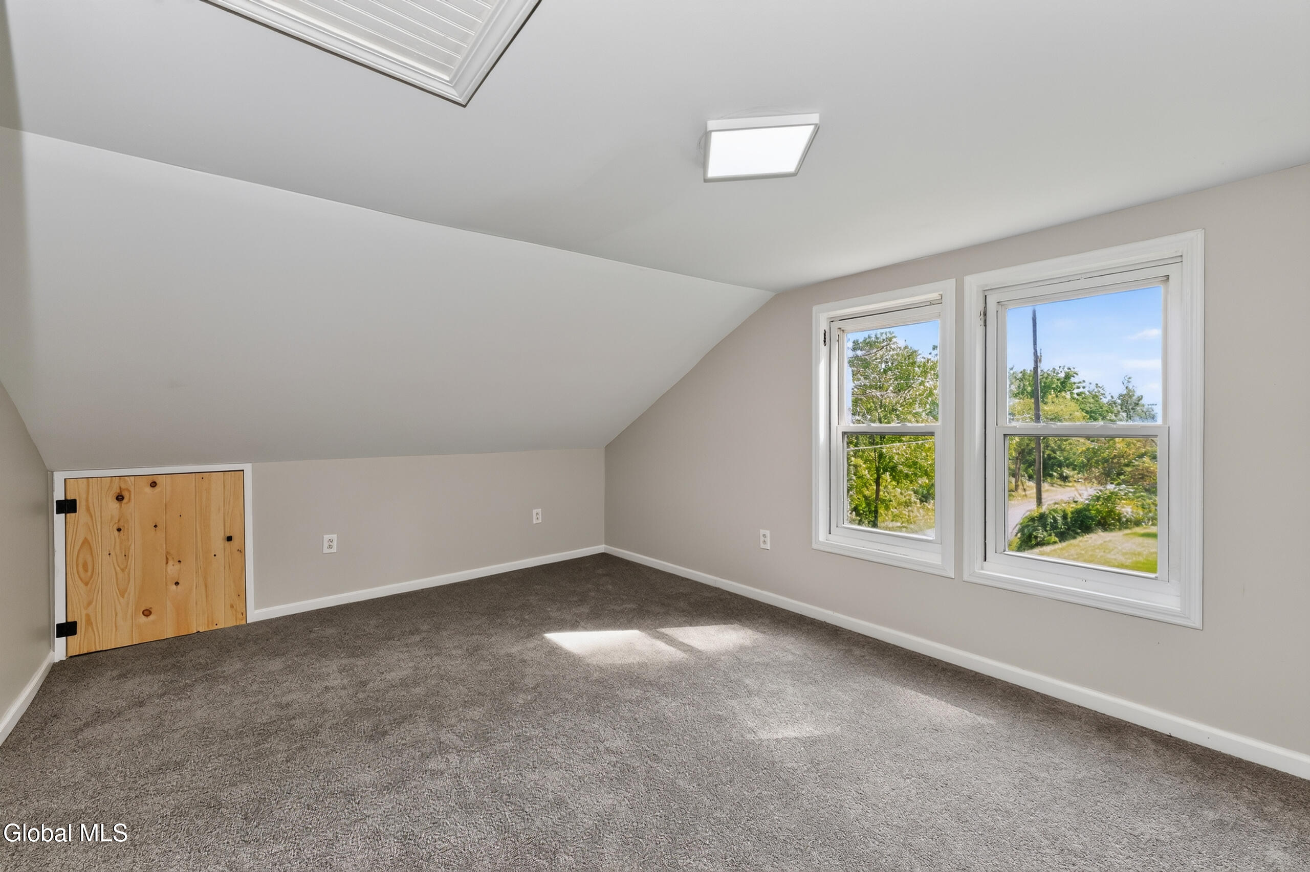 4 Washington Avenue Round Lake NY 12151