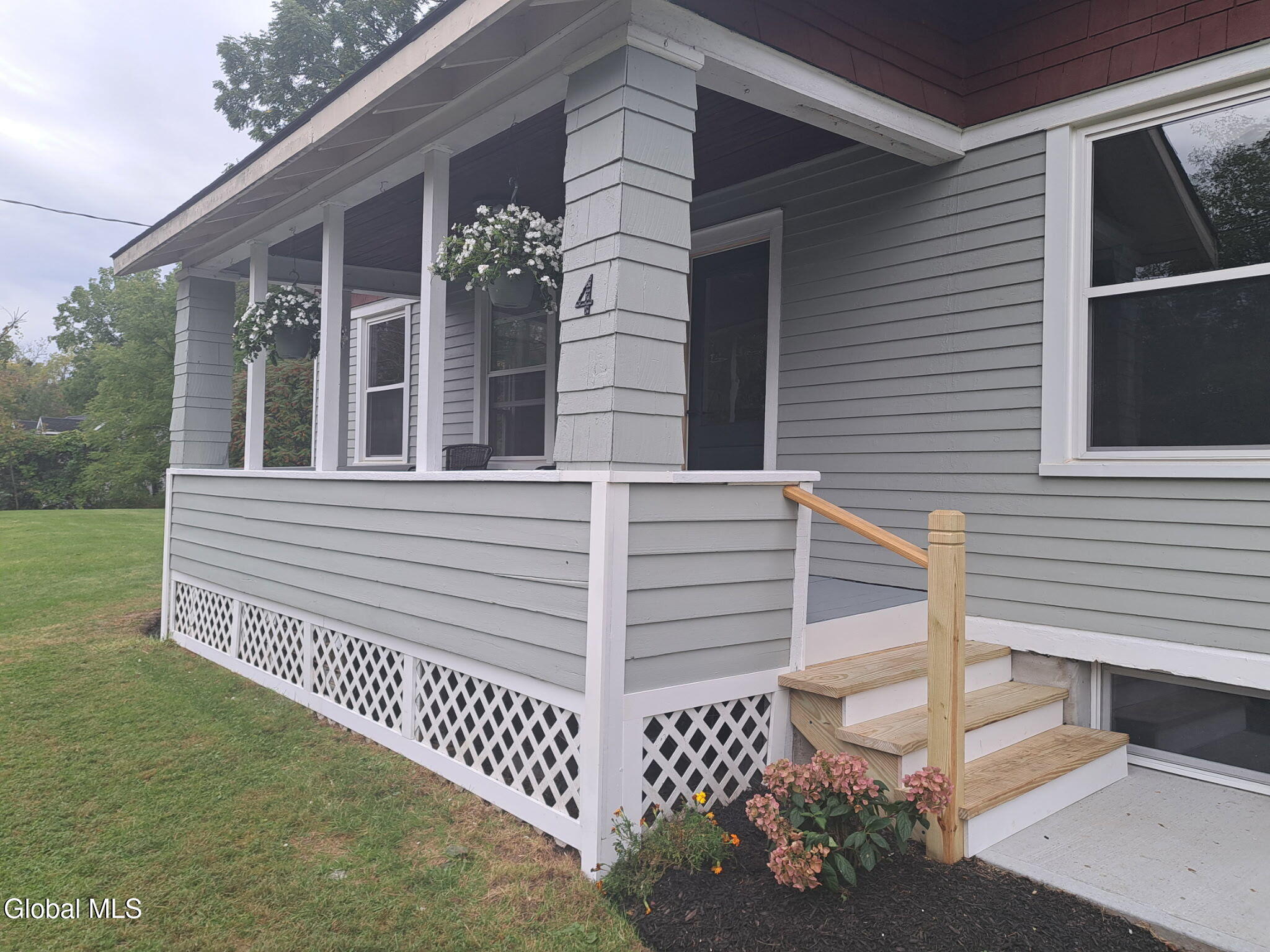 4 Washington Avenue Round Lake NY 12151