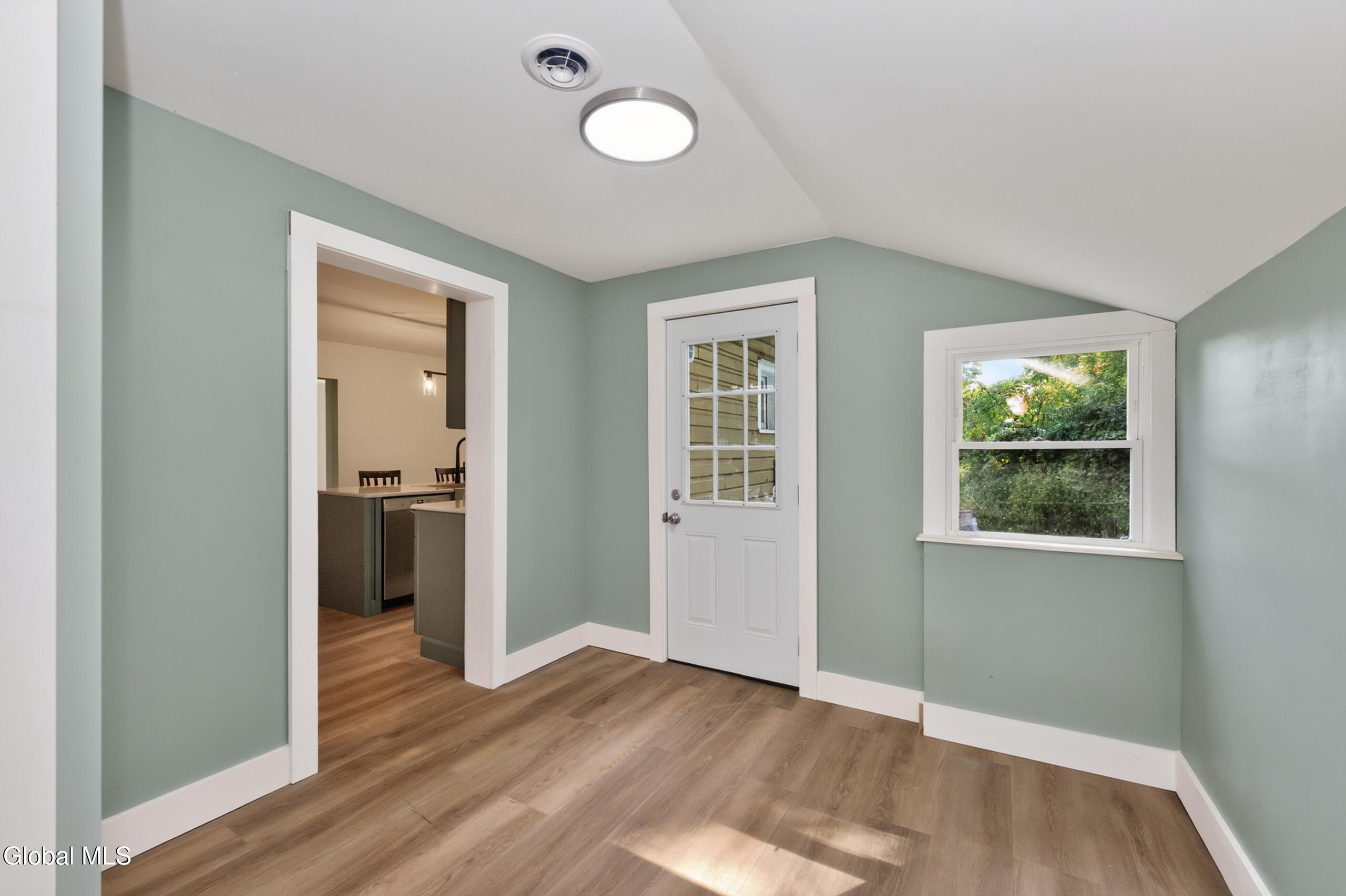 4 Washington Avenue Round Lake NY 12151