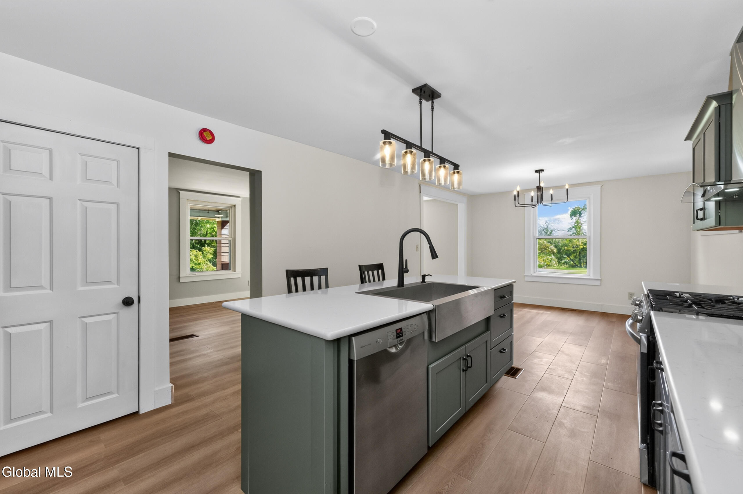 4 Washington Avenue Round Lake NY 12151