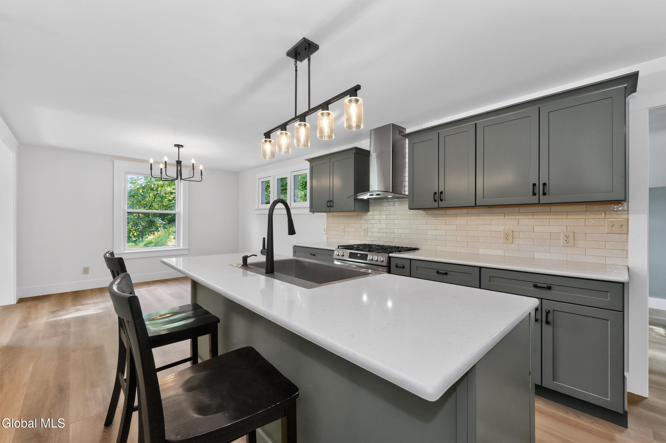 4 Washington Avenue Round Lake NY 12151