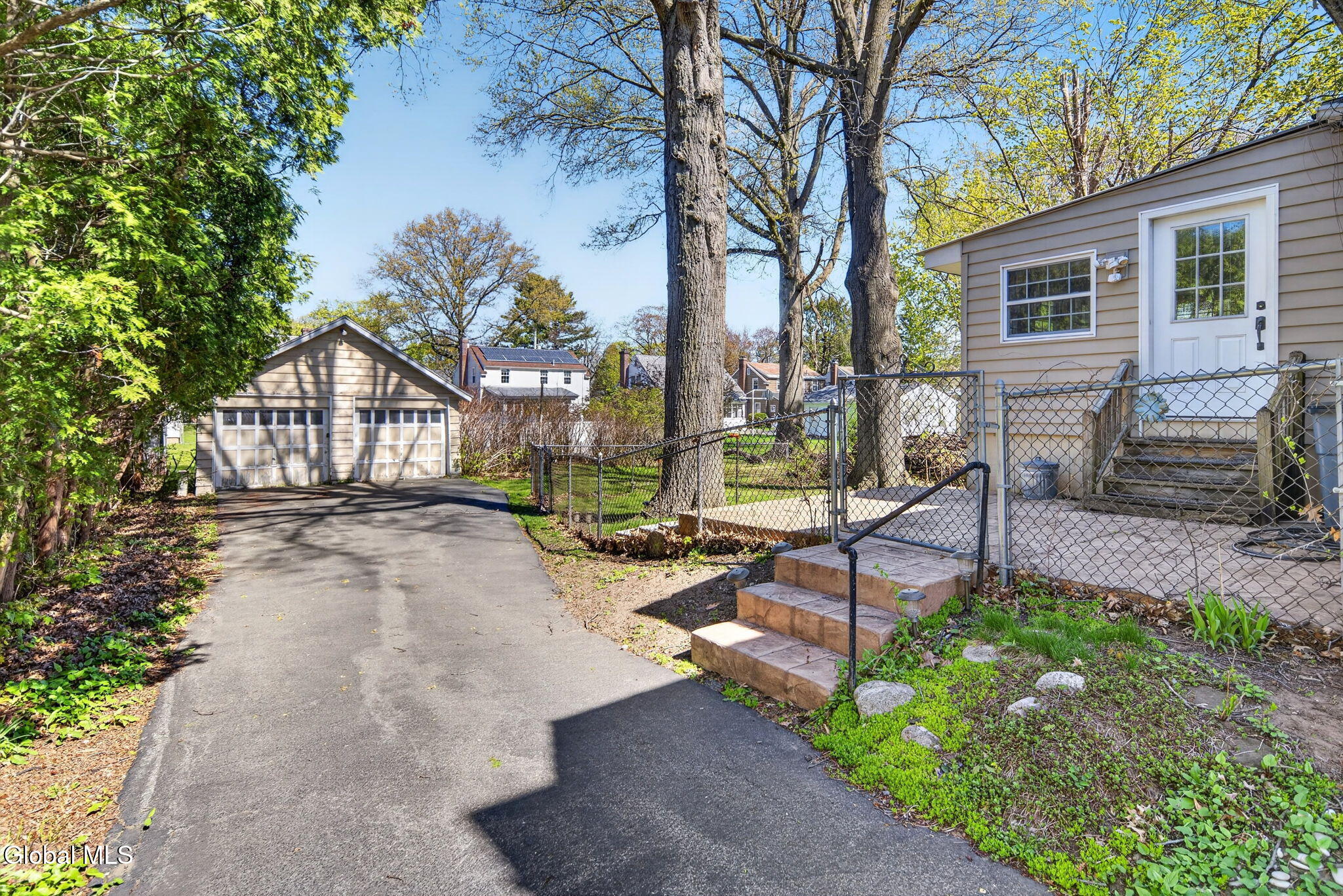 1125 Mc Clellan Street Schenectady NY 12309