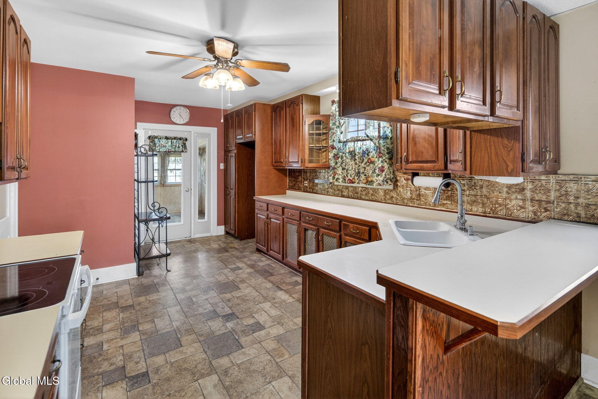 1125 Mc Clellan Street Schenectady NY 12309