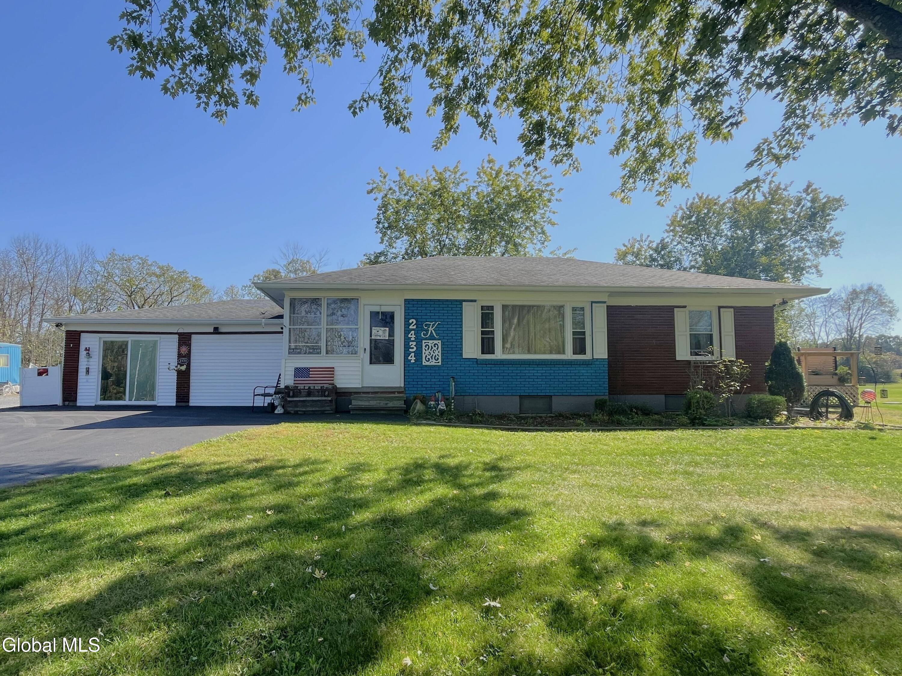 Fort Edward NY, 2434 State Route 4