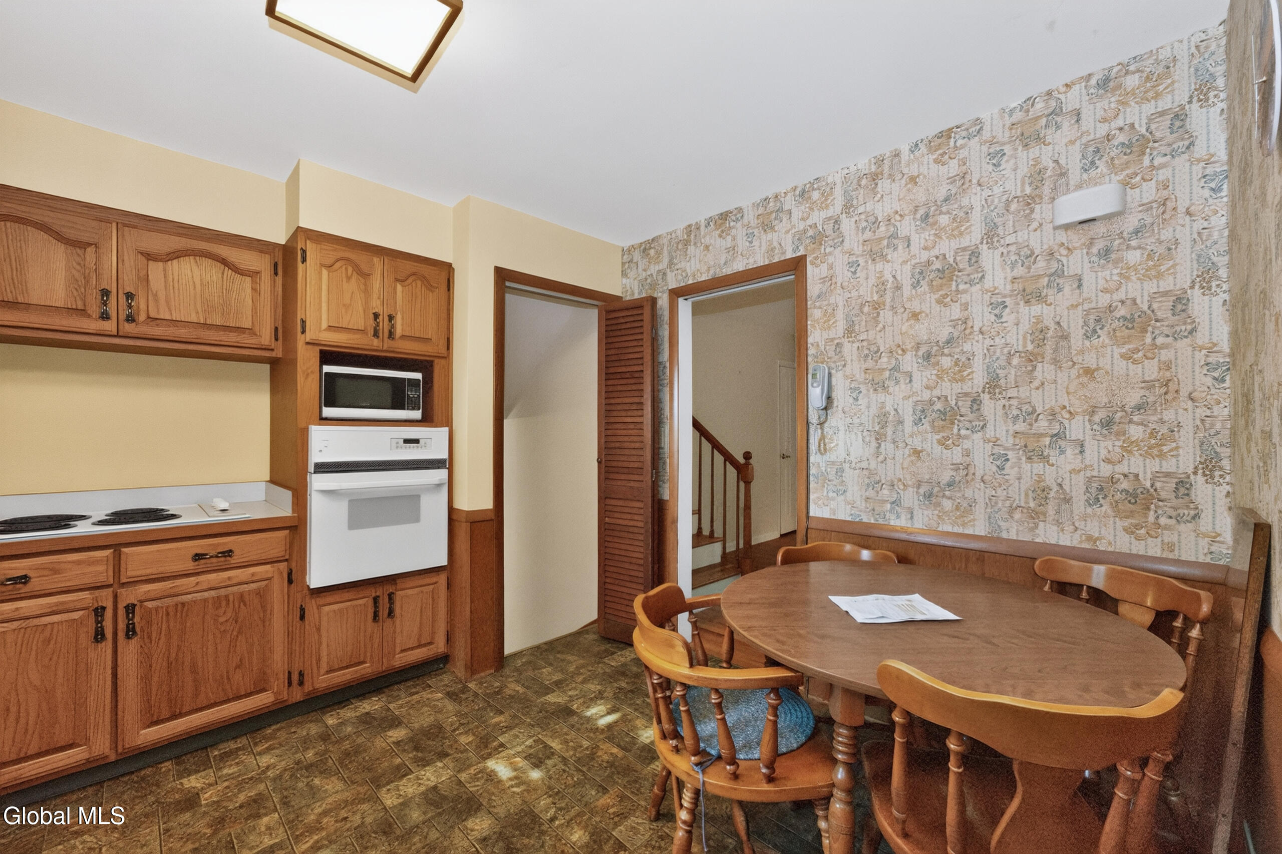 7 Lace Lane Clifton Park NY 12065