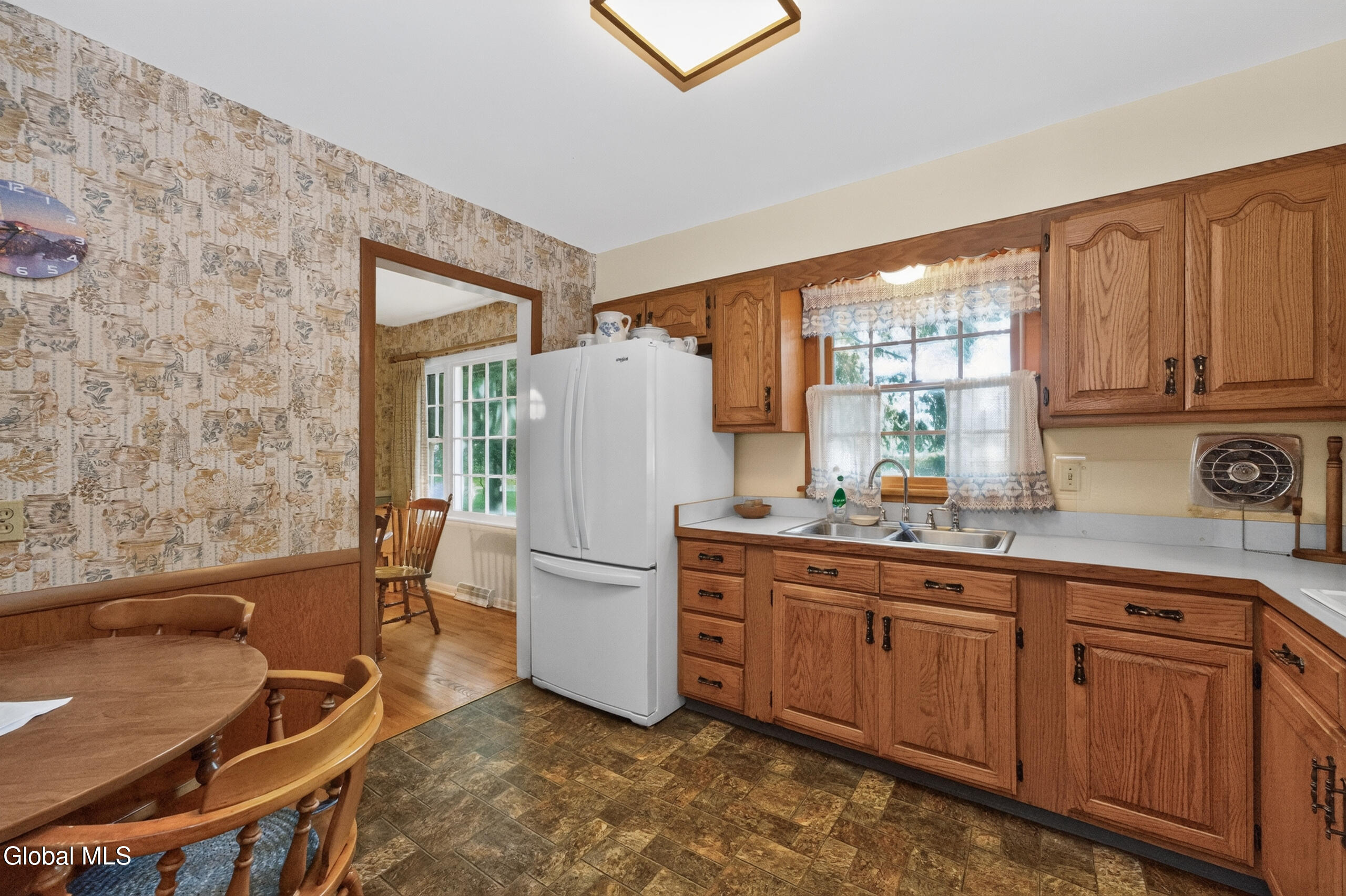 7 Lace Lane Clifton Park NY 12065