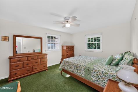 7 Lace Lane Clifton Park NY 12065