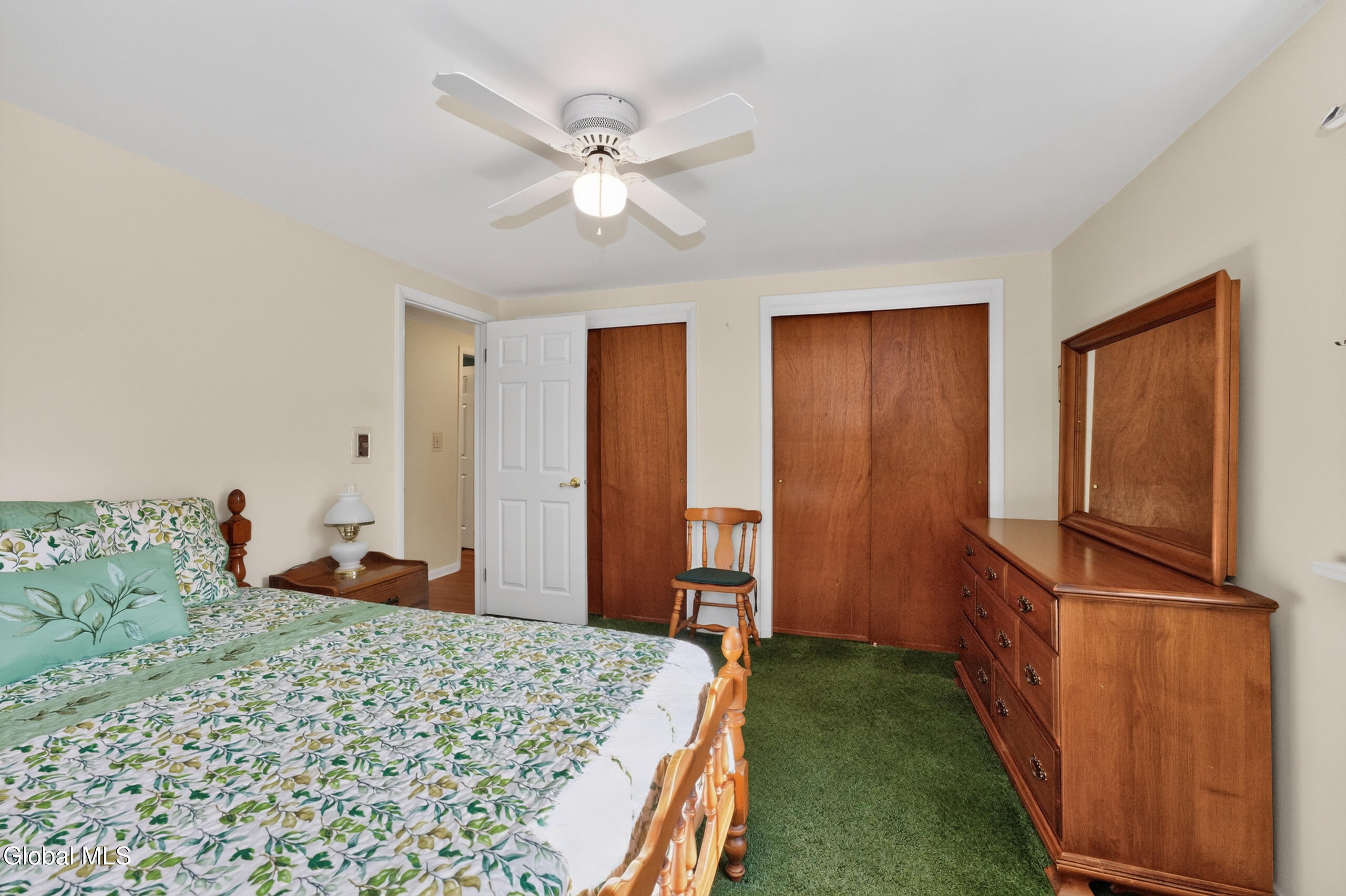 7 Lace Lane Clifton Park NY 12065